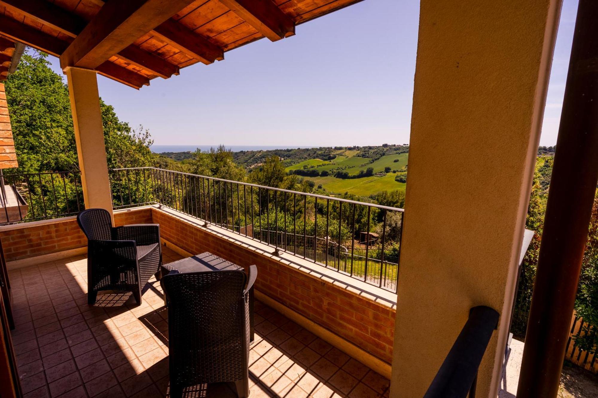 Bed & Breakfast Casa Jo Lapedona Exterior photo