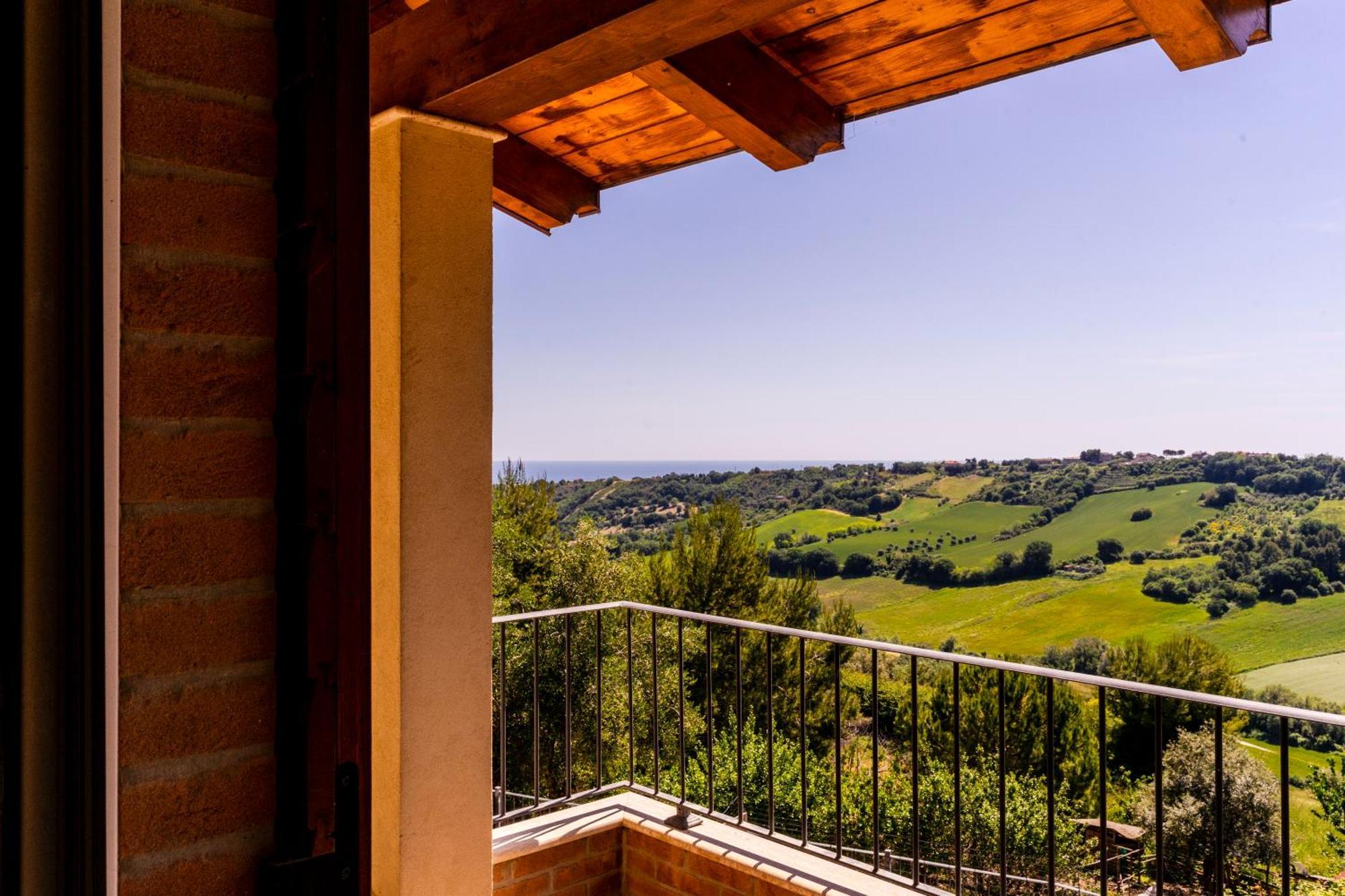 Bed & Breakfast Casa Jo Lapedona Exterior photo